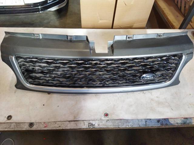 AH3M8138 LAND ROVER купить в Ужгород