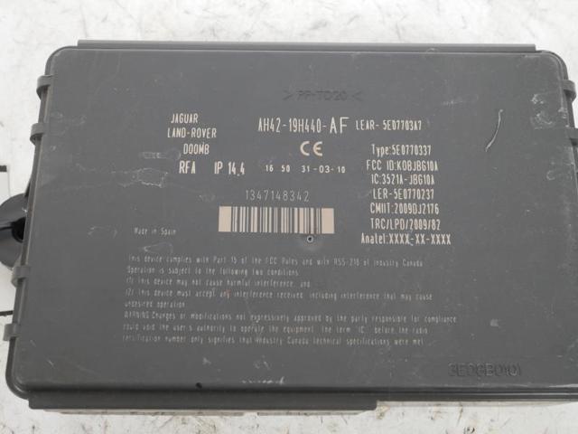 LAND ROVER AH4219H440AF в наличии Черновцы
