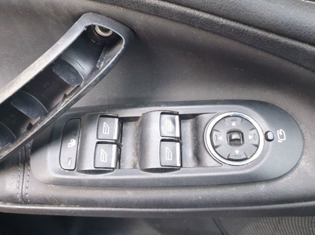 FORD AM2T14A132BA Кнопочный блок управления стеклоподъемником передний левый в наличии Киев