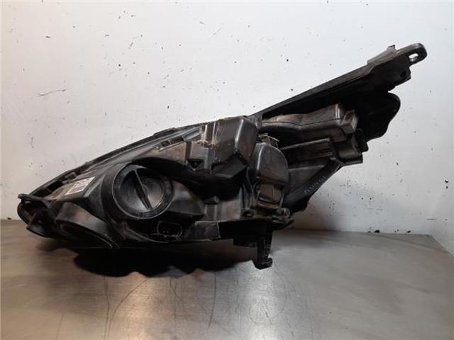 FORD AM5113W029AF Правая фара в наличии Ирпень