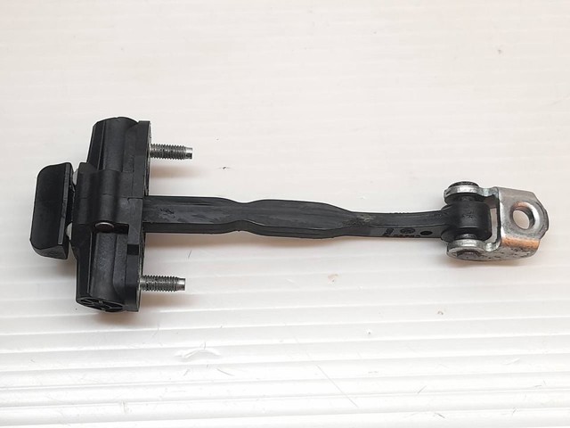 AM51U23500AC Ограничитель двери купить Николаев