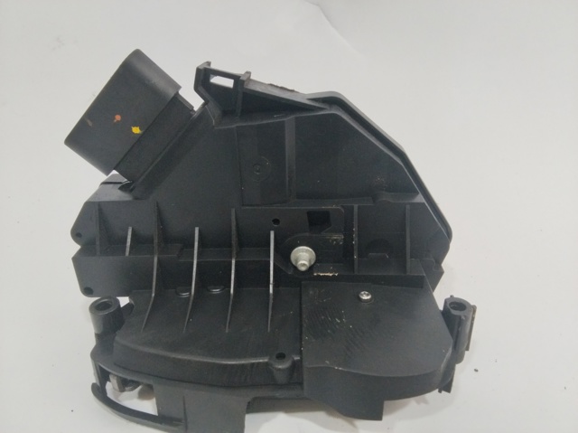 FORD AM5AU21813AC Замок водительской двери в наличии Хмельницкий