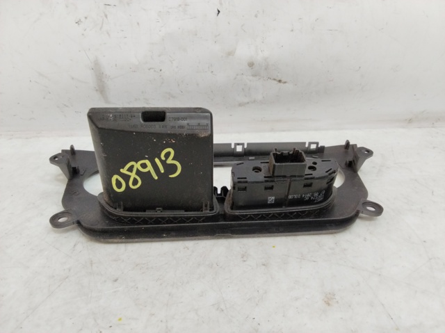 FORD AM5T18K574AC Кнопка включения обогрева заднего стекла в наличии Черкассы