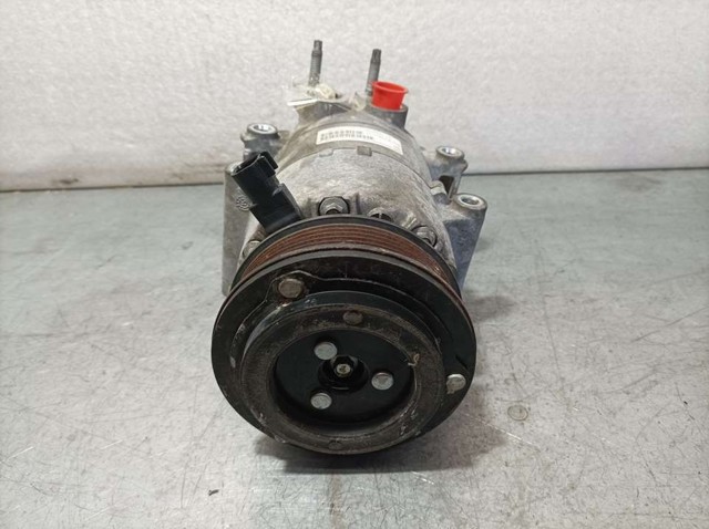 AV1119D629AC FORD Компрессор кондиционера купить в Ровно