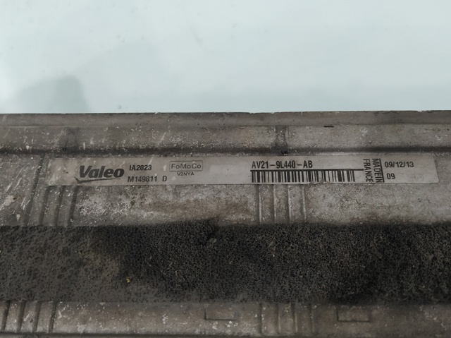 AV219L440AB Радиатор интеркуллера купить Львов