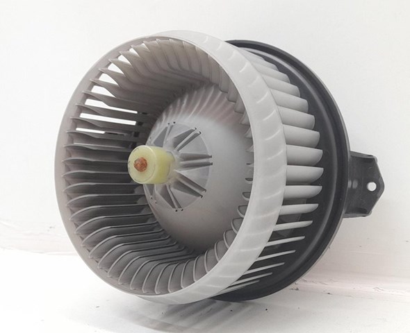 Motor calefaccion para toyota auris 1.6 (zre151_) 1zr AV2727008103