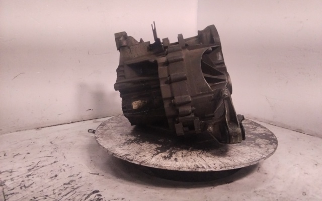 AV4R7002AA FORD КПП в сборе (механическая коробка передач) купить в Павлоград