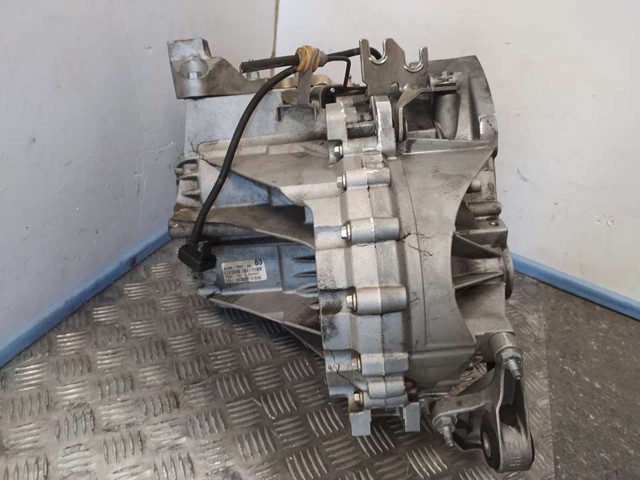 FORD AV4R7002AA КПП в сборе (механическая коробка передач) в наличии Хмельницкий