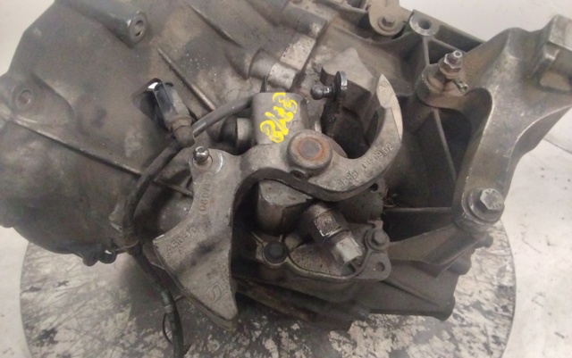 FORD AV4R7002AA КПП в сборе (механическая коробка передач) в наличии Тернополь