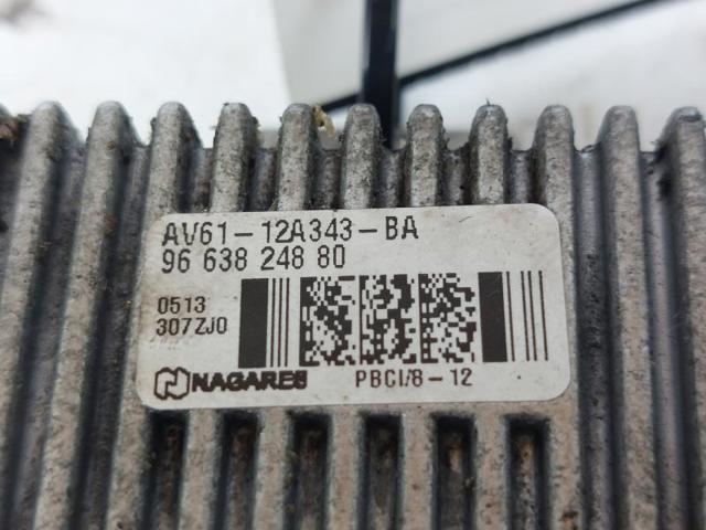 AV6112A343BA LAND ROVER Реле свечей накала купить в Ровно