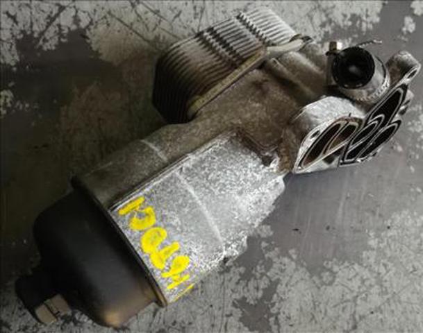 Radiador de óleo (frigorífico), debaixo de filtro AV6Q6L625AA FORD