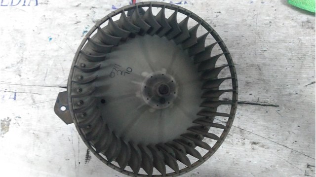Motor de ventilador de forno (de aquecedor de salão) AY166100 Chrysler