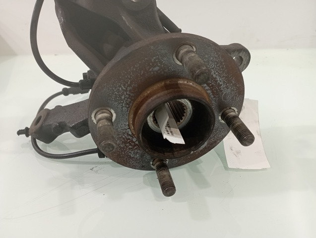 AY1C3K170BA FORD Цапфа передняя правая купить в Киев