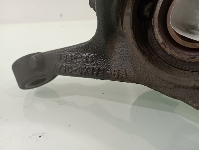 FORD AY1C3K171BA Цапфа передняя левая в наличии Чернигов