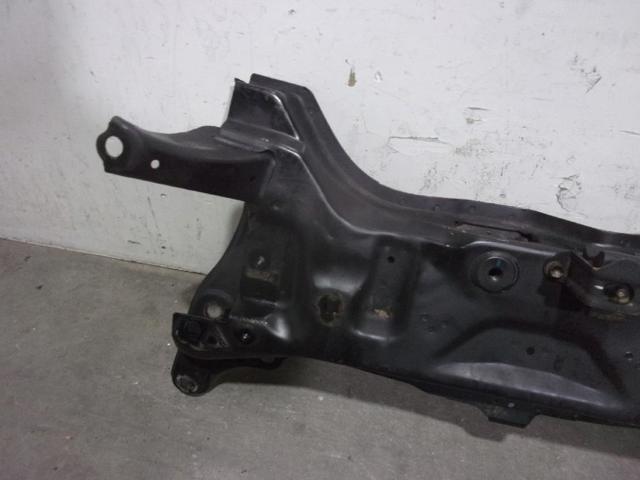 B000807780 PEUGEOT Подрамник передний купить в Ирпень