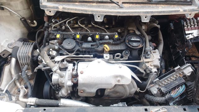 Motor montado Opel Zafira P12