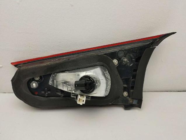 MAZDA B45C513F0 Фонарь задний правый внутренний в наличии Черкассы