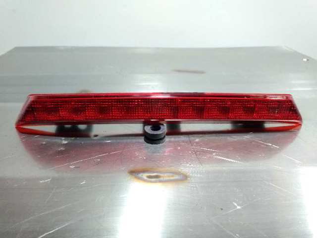 Sinal de parada traseiro adicional Mazda 3 BM, BN