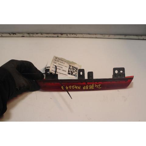 Sinal de parada traseiro adicional Mazda 3 BM, BN