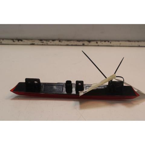 Sinal de parada traseiro adicional Mazda 3 BM, BN