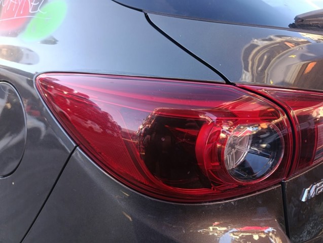MAZDA B45D51160C Фонарь задний левый в наличии Одесса