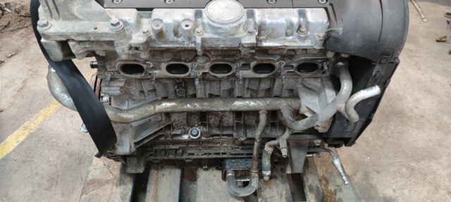 Motor montado Volvo V70 1 LV