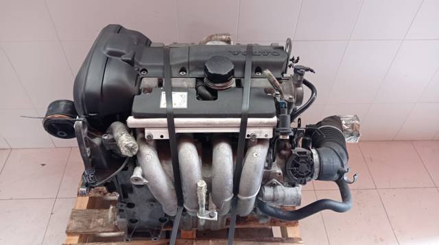 Motor montado Volvo V70 1 LV