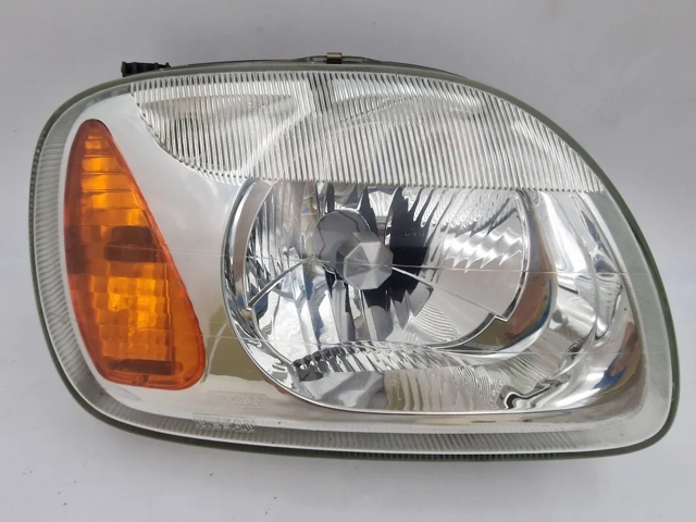B60101F511 Правая фара купить Павлоград