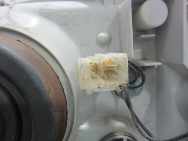 NISSAN B60101F511 Фара правая в наличии Тернополь