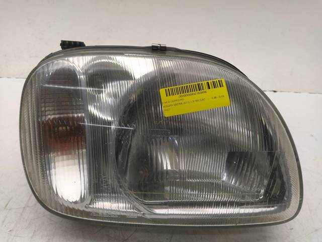 Luz direita B60105F401 Nissan