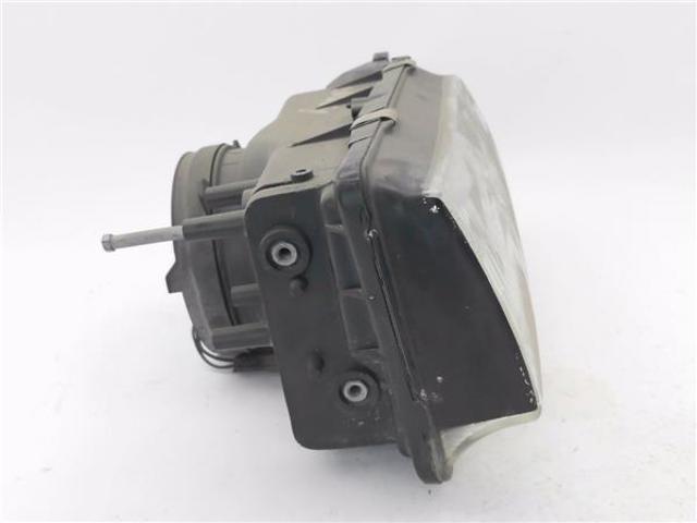 B601063C00 NISSAN Фара правая купить в Ужгород