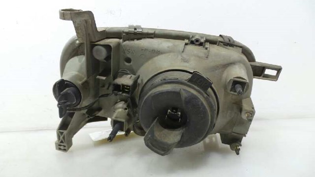 NISSAN B60605F401 Левая фара в наличии Хмельницкий