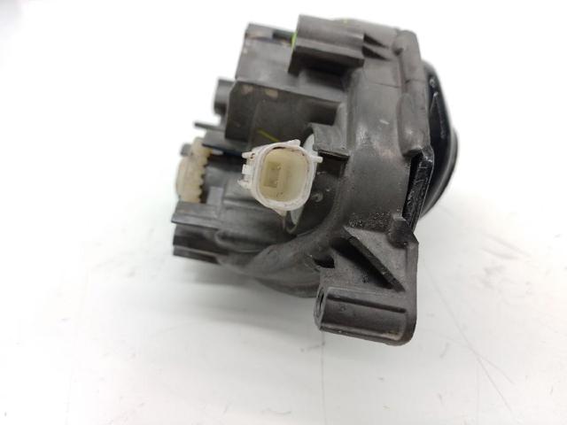 MAZDA B63B51690 Фара противотуманная левая в наличии Кривой Рог