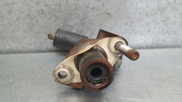 BC6D41990B MAZDA Цилиндр сцепления главный купить в Ирпень