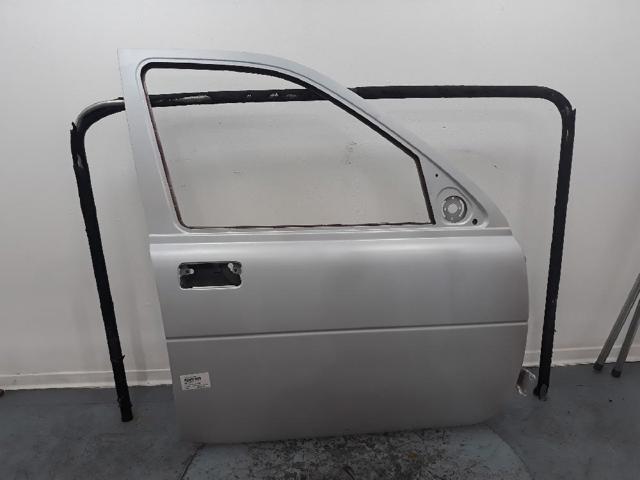 LAND ROVER BDA490340 Дверь передняя правая в наличии Полтава