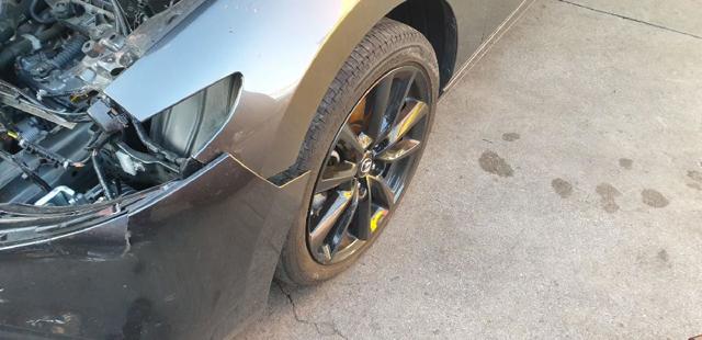 Braço oscilante inferior esquerdo de suspensão dianteira BDER34350A Mazda