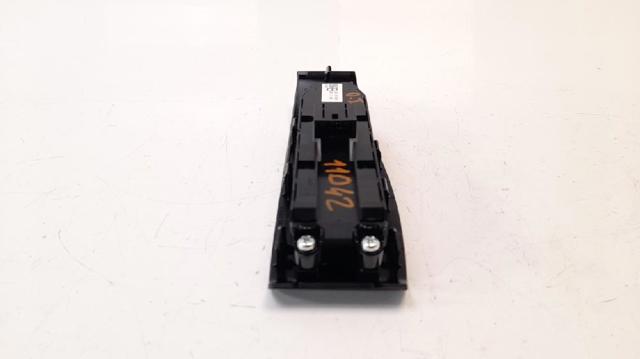 BDMC66350B MAZDA Кнопочный блок управления стеклоподъемником передний левый купить в Черновцы