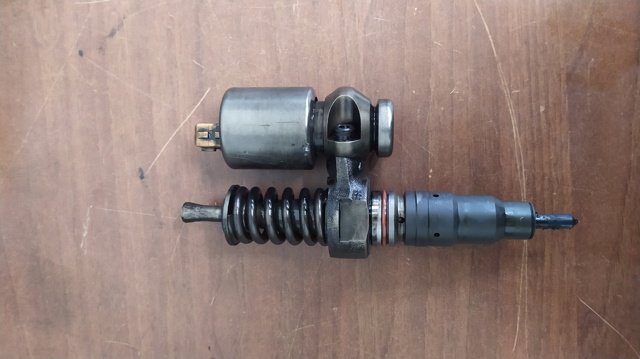 LAND ROVER BEBE2A00001 Форсунка впрыска топлива в наличии Ужгород