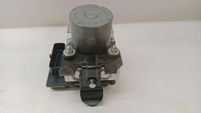 LAND ROVER BH422C405AE в наличии Винница