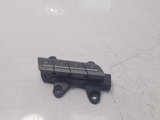 LAND ROVER BJ3214776BB в наличии Житомир