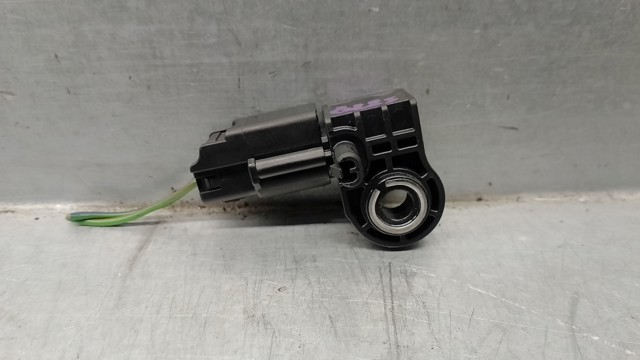 LAND ROVER BJ32148006AA Датчик удара в наличии Каменское