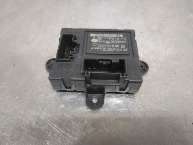 LAND ROVER BJ3214D618AC Блок комфорта передней двери в наличии Черкассы