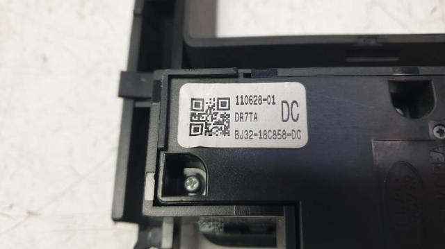 BJ3218C858DC LAND ROVER купить в Львов