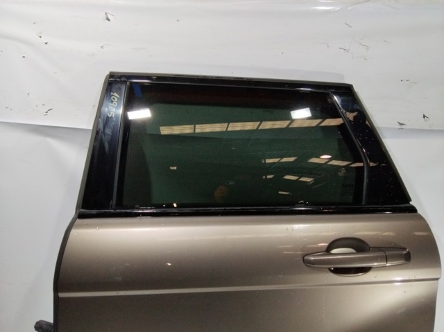 LAND ROVER BJ3224631AA в наличии Полтава