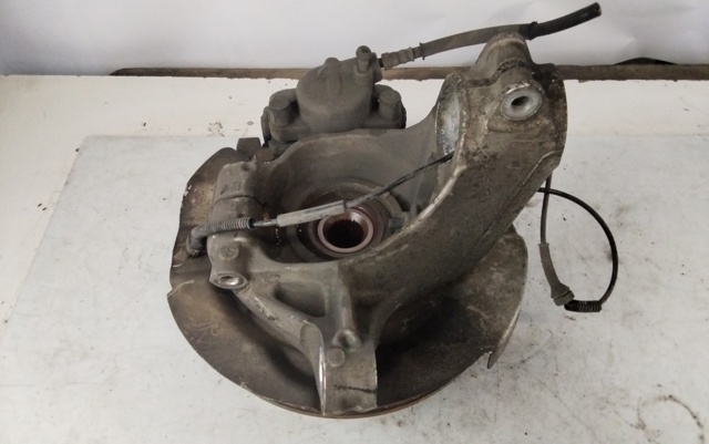 LAND ROVER BJ323K185AF в наличии Николаев