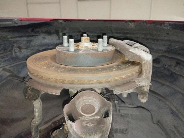 BJS733021 MAZDA Цапфа передняя правая купить в Тернополь