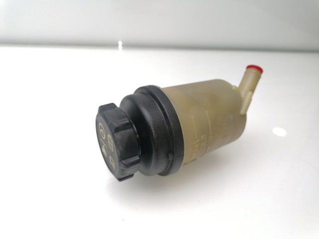 FORD BK213R700AB Бачок ГУР в наличии Тернополь
