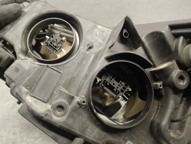 FORD BM5113W029AK Фара правая в наличии Хмельницкий