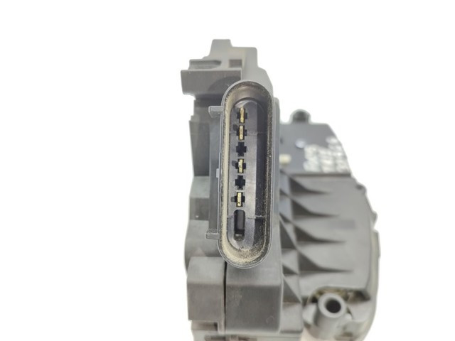 FORD BM5AA26413AG Замок двери задней левой в наличии Винница