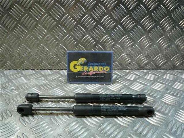 Amortecedor de tampa de porta-malas (de 3ª/5ª porta traseira) BN8V56930B Mazda